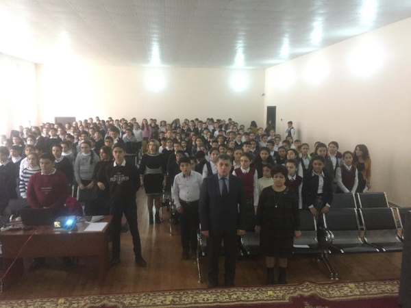  89 №li tam orta məktəbdə Ümumilli Lider Heydər Əliyevin  